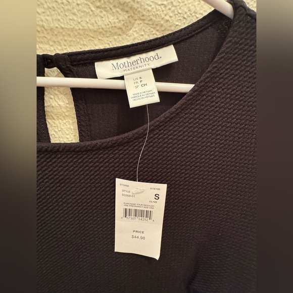 NWT Women’s Motherhood Maternity Bodycon Pleated Dress with Bow Sleeve & Keyhole - Picture 3 of 4